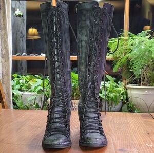 Jeffrey Campbell Black Leather Lace Up Knee High Boots 7.5